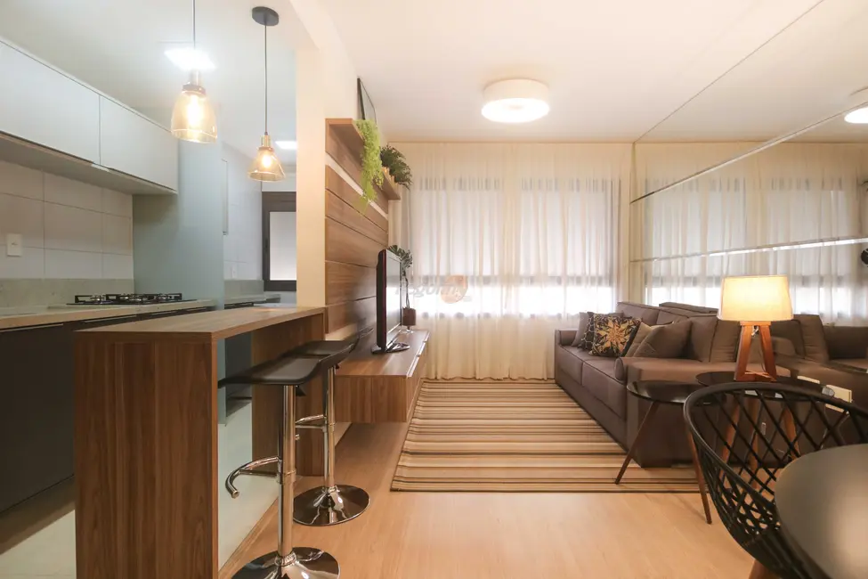 Apartamento com 2 quartos à venda, 61m2 em Farroupilha, Porto Alegre - RS - imagem 6 Foto 6 de Apartamento com 2 quartos à venda, 61m2 em Farroupilha, Porto Alegre - RS