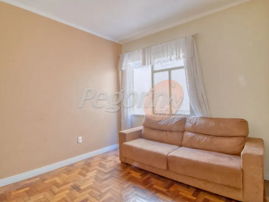 Apartamento com 1 quarto à venda, 43m2 em Menino Deus, Porto Alegre - RS - imagem 9 Foto 9 de Apartamento com 1 quarto à venda, 43m2 em Menino Deus, Porto Alegre - RS