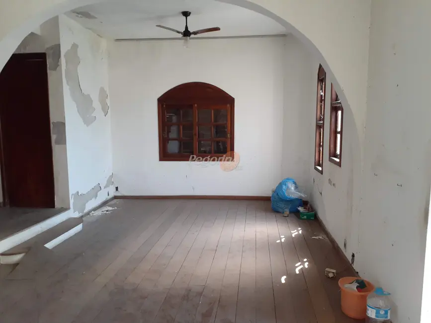 Casa com 4 quartos à venda, 270m2 em Parque Santa Fé, Porto Alegre - RS - imagem 4 Foto 4 de Casa com 4 quartos à venda, 270m2 em Parque Santa Fé, Porto Alegre - RS