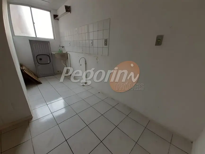 Apartamento com 2 quartos à venda, 50m2 em Rubem Berta, Porto Alegre - RS - imagem 2 Foto 2 de Apartamento com 2 quartos à venda, 50m2 em Rubem Berta, Porto Alegre - RS