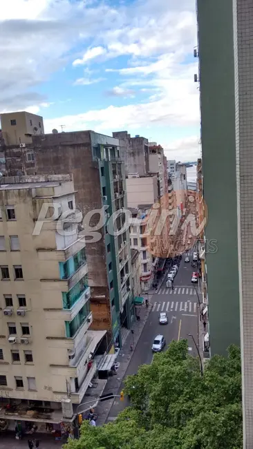 Apartamento com 1 quarto à venda, 75m2 em Centro Histórico, Porto Alegre - RS - imagem 9 Foto 9 de Apartamento com 1 quarto à venda, 75m2 em Centro Histórico, Porto Alegre - RS
