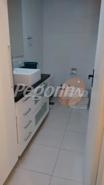 Apartamento com 1 quarto à venda, 75m2 em Centro Histórico, Porto Alegre - RS - imagem 6 Foto 6 de Apartamento com 1 quarto à venda, 75m2 em Centro Histórico, Porto Alegre - RS