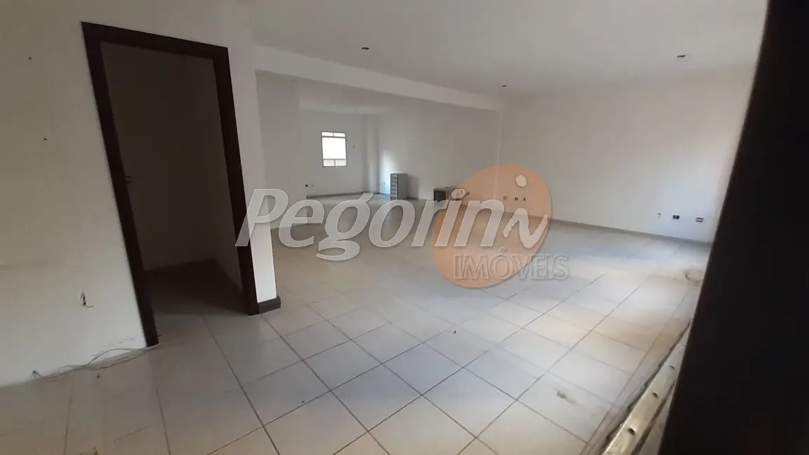 Foto 10 de Sala Comercial para alugar, 130m2 em Independência, Porto Alegre - RS