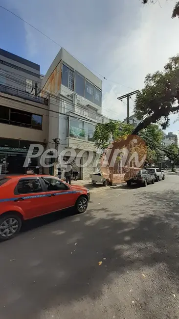 Loja à venda e para alugar, 250m2 em Rio Branco, Porto Alegre - RS - imagem 3 Foto 3 de Loja à venda e para alugar, 250m2 em Rio Branco, Porto Alegre - RS