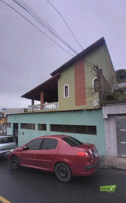 Foto 2 de Sobrado com 4 quartos à venda e para alugar, 220m2 em Sao Bernardo Do Campo - SP