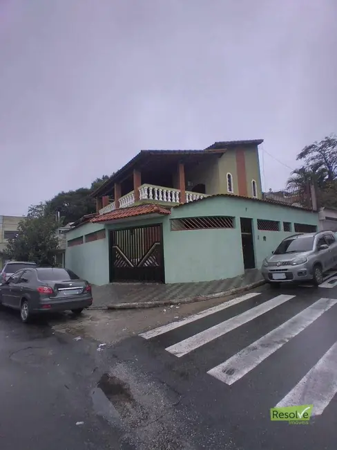 Foto 1 de Sobrado com 4 quartos à venda e para alugar, 220m2 em Sao Bernardo Do Campo - SP