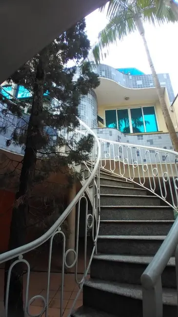 Foto 1 de Sobrado com 6 quartos à venda, 550m2 em Vila Marlene, Sao Bernardo Do Campo - SP
