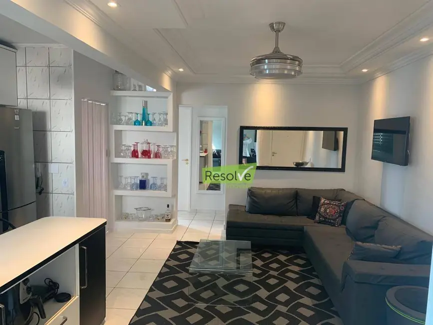 Cobertura com 3 quartos à venda, 60m2 em Loteamento João Batista Julião, Guaruja - SP - imagem 4 Foto 4 de Cobertura com 3 quartos à venda, 60m2 em Loteamento João Batista Julião, Guaruja - SP