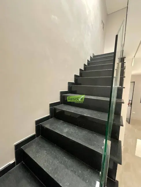 Sobrado com 3 quartos à venda, 170m2 em Sao Bernardo Do Campo - SP - imagem 4 Foto 4 de Sobrado com 3 quartos à venda, 170m2 em Sao Bernardo Do Campo - SP