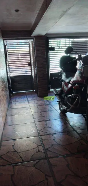 Foto 3 de Sobrado com 3 quartos à venda, 150m2 em Parque Gerassi, Santo Andre - SP