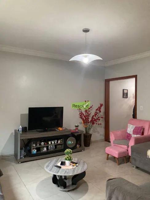 Sobrado com 2 quartos à venda, 200m2 em Sao Bernardo Do Campo - SP - imagem 6 Foto 6 de Sobrado com 2 quartos à venda, 200m2 em Sao Bernardo Do Campo - SP