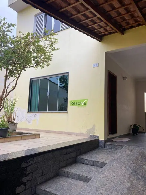 Foto 1 de Sobrado com 2 quartos à venda, 200m2 em Sao Bernardo Do Campo - SP