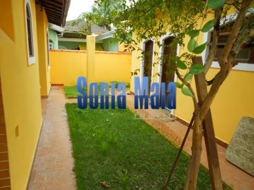 Casa com 3 quartos à venda, 148m2 em Itanhaem, SP - imagem 1 Foto 1 de Casa com 3 quartos à venda, 148m2 em Itanhaem, SP