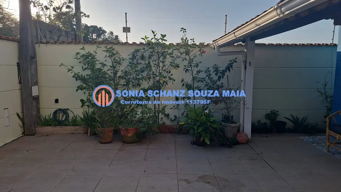 Casa com 3 quartos à venda, 60m2 em Peruibe - SP - imagem 3 Foto 3 de Casa com 3 quartos à venda, 60m2 em Peruibe - SP