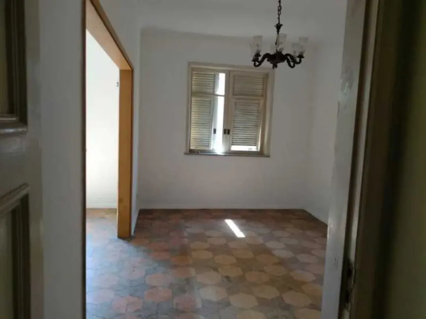 Foto 8 de Casa com 4 quartos à venda, 300m2 em Rio De Janeiro - RJ