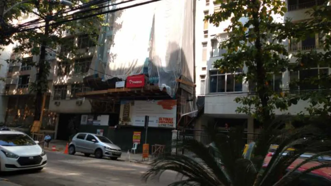 Foto 1 de Casa com 4 quartos à venda, 300m2 em Rio De Janeiro - RJ