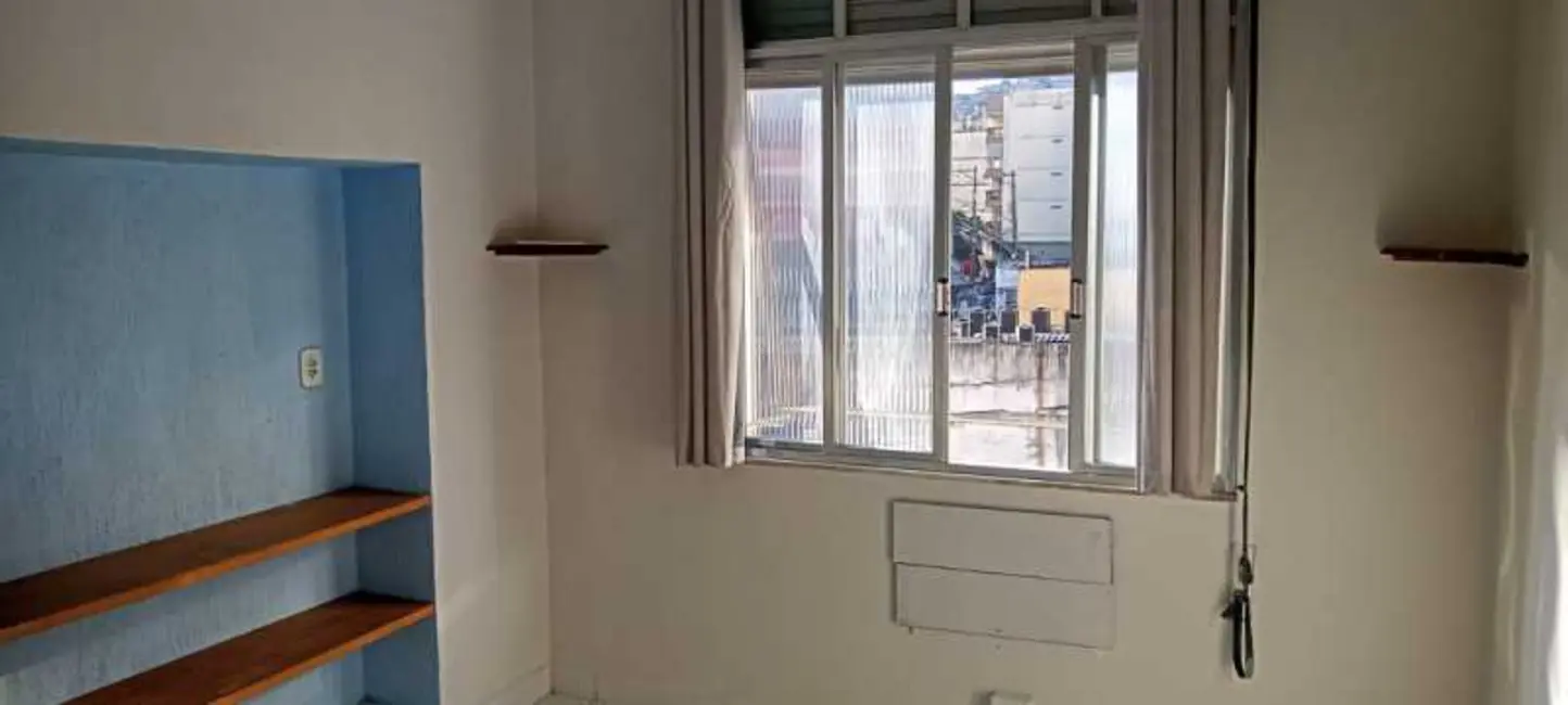 Apartamento com 2 quartos para alugar, 45m2 em Rio De Janeiro - RJ - imagem 8 Foto 8 de Apartamento com 2 quartos para alugar, 45m2 em Rio De Janeiro - RJ