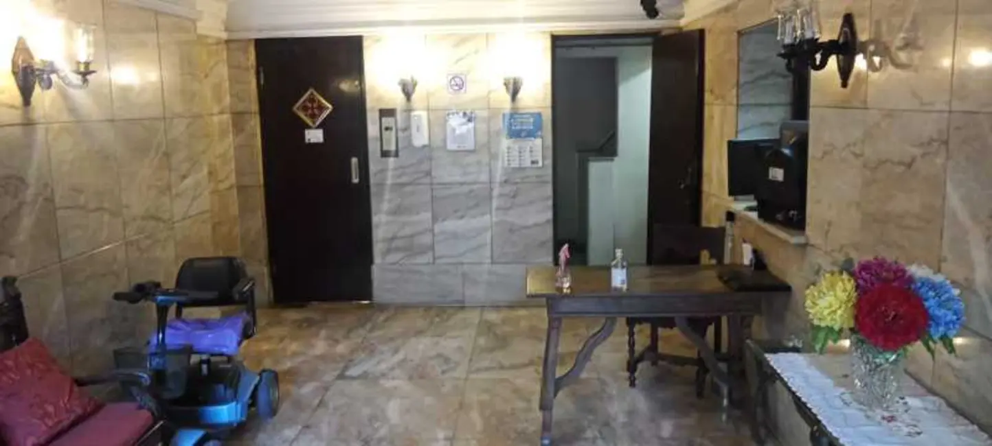 Foto 2 de Apartamento com 5 quartos à venda, 320m2 em Rio De Janeiro - RJ