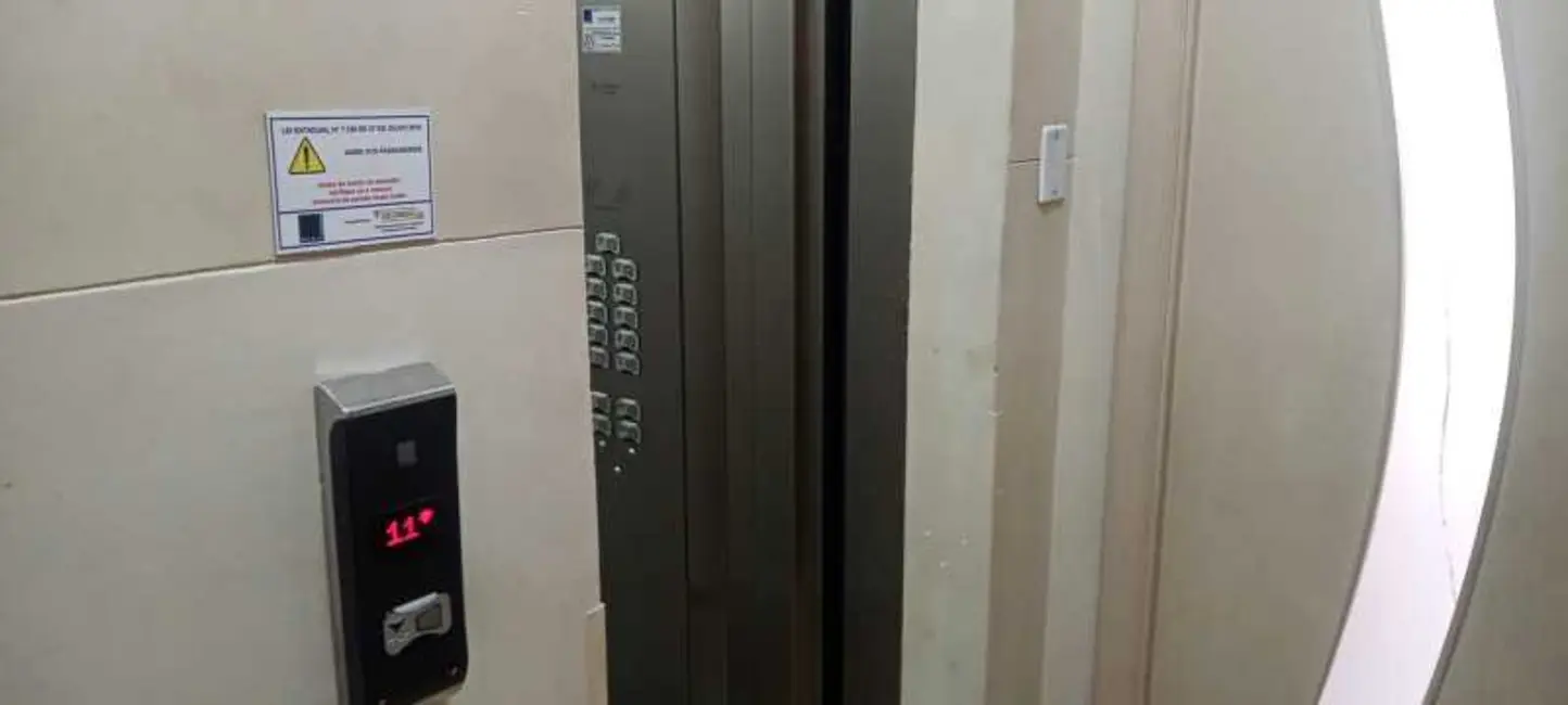 Foto 3 de Apartamento com 5 quartos à venda, 320m2 em Rio De Janeiro - RJ