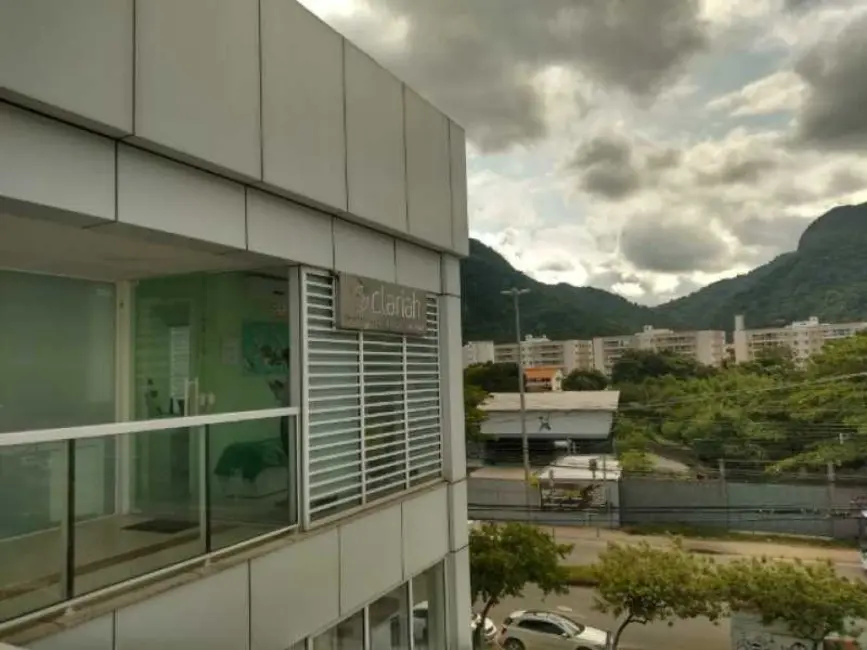Foto 3 de Sala Comercial para alugar, 27m2 em Rio De Janeiro - RJ