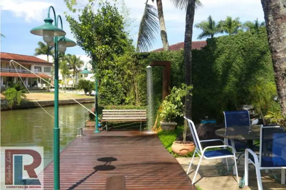 Casa de Condomínio com 6 quartos à venda, 450m2 em Angra Dos Reis - RJ - imagem 3 Foto 3 de Casa de Condomínio com 6 quartos à venda, 450m2 em Angra Dos Reis - RJ