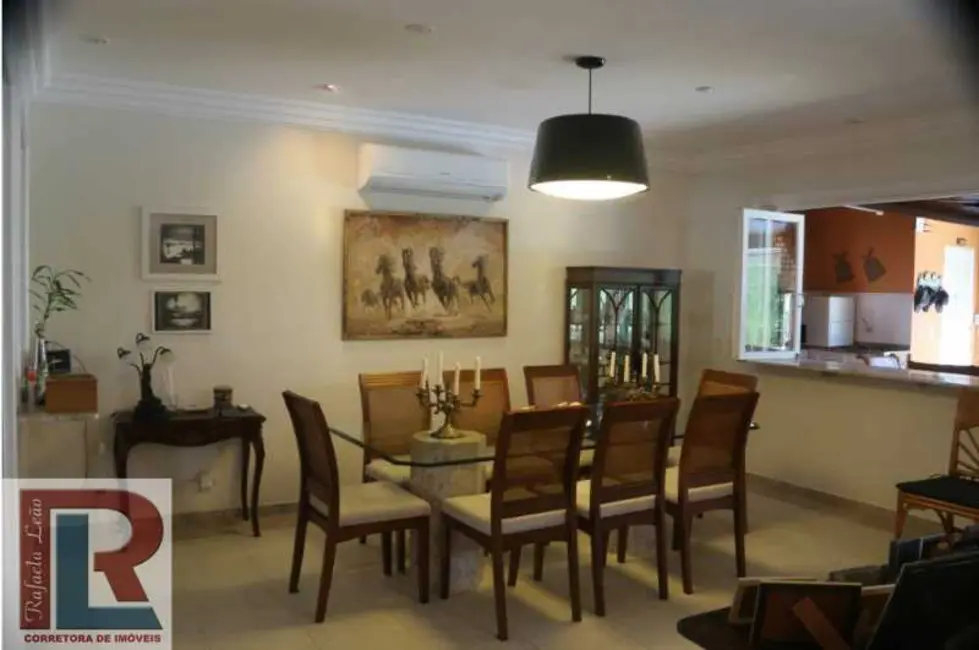 Casa de Condomínio com 6 quartos à venda, 450m2 em Angra Dos Reis - RJ - imagem 9 Foto 9 de Casa de Condomínio com 6 quartos à venda, 450m2 em Angra Dos Reis - RJ