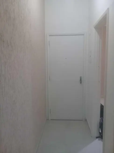 Sala Comercial para alugar em Rio De Janeiro - RJ - imagem 4 Foto 4 de Sala Comercial para alugar em Rio De Janeiro - RJ