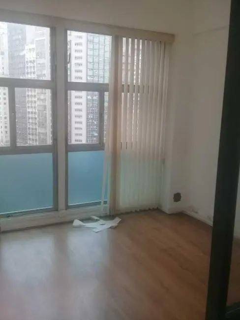 Foto 3 de Sala Comercial à venda e para alugar em Rio De Janeiro - RJ