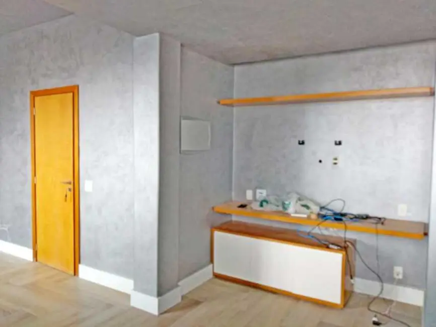 Sala Comercial para alugar, 88m2 em Rio De Janeiro - RJ - imagem 8 Foto 8 de Sala Comercial para alugar, 88m2 em Rio De Janeiro - RJ