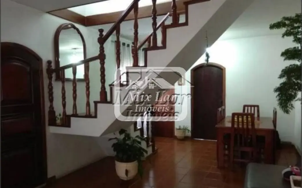 Foto 4 de Sobrado com 3 quartos à venda, 126m2 em km 18, Osasco - SP