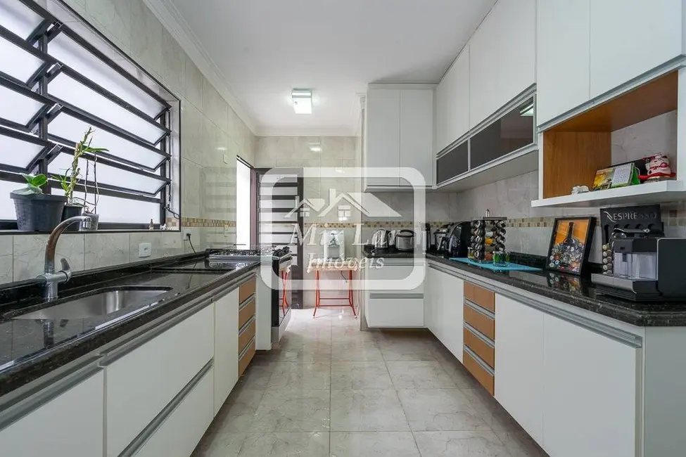 Casa com 3 quartos à venda, 162m2 em Pestana, Osasco - SP - imagem 3 Foto 3 de Casa com 3 quartos à venda, 162m2 em Pestana, Osasco - SP