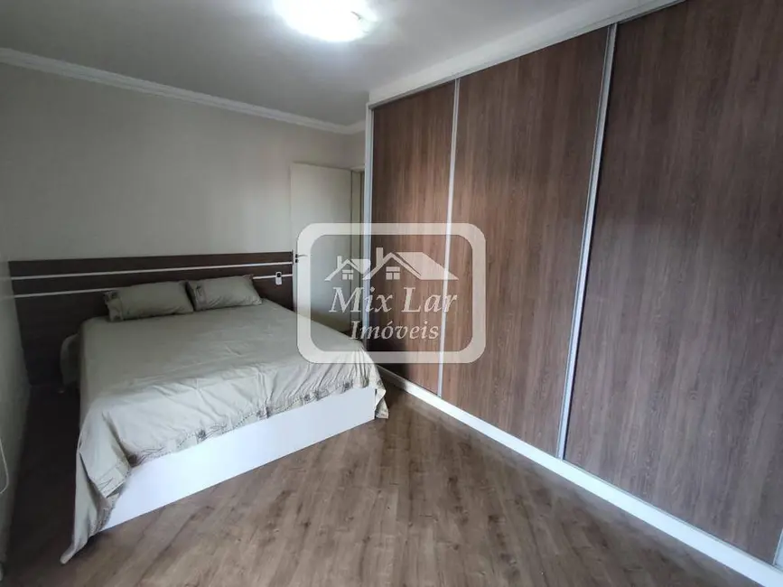 Foto 6 de Sobrado com 3 quartos à venda, 264m2 em Bandeiras, Osasco - SP