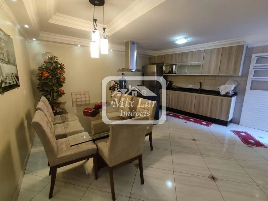 Foto 2 de Sobrado com 3 quartos à venda, 264m2 em Bandeiras, Osasco - SP