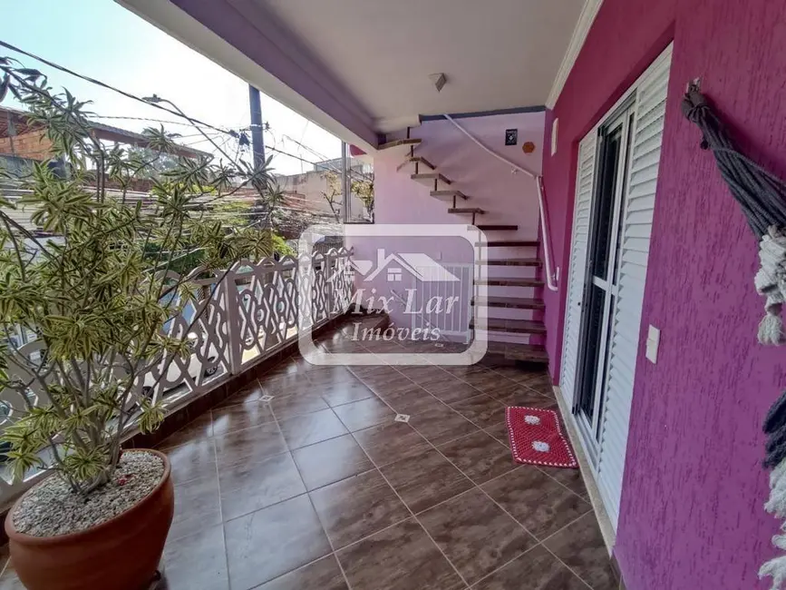 Foto 8 de Sobrado com 3 quartos à venda, 264m2 em Bandeiras, Osasco - SP