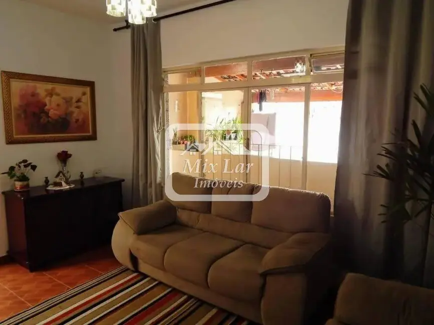 Foto 1 de Sobrado com 3 quartos à venda, 118m2 em Jaguaribe, Osasco - SP