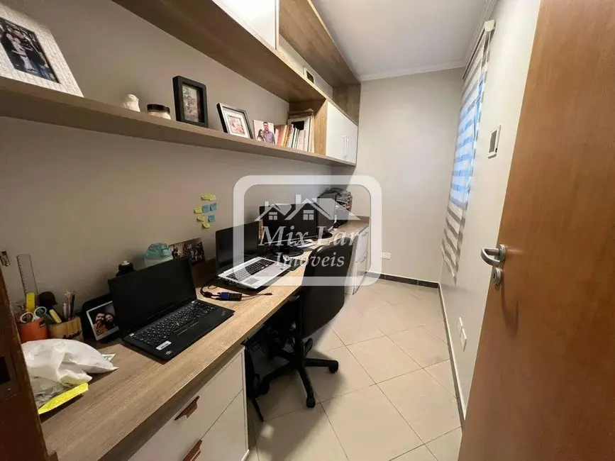 Foto 9 de Sobrado com 3 quartos à venda, 263m2 em Rochdale, Osasco - SP