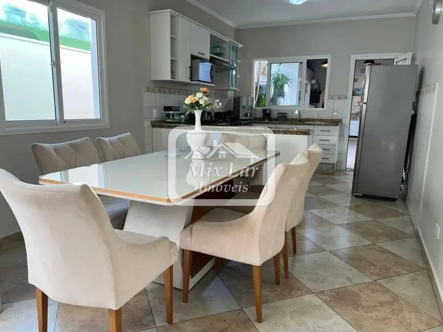 Foto 5 de Sobrado com 3 quartos à venda, 263m2 em Rochdale, Osasco - SP