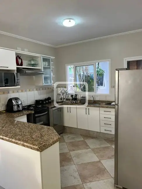 Foto 8 de Sobrado com 3 quartos à venda, 263m2 em Rochdale, Osasco - SP