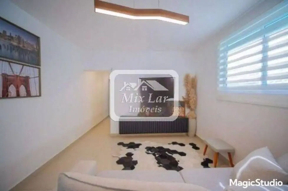 Sobrado com 3 quartos à venda, 250m2 em Jardim das Flores, Osasco - SP - imagem 4 Foto 4 de Sobrado com 3 quartos à venda, 250m2 em Jardim das Flores, Osasco - SP