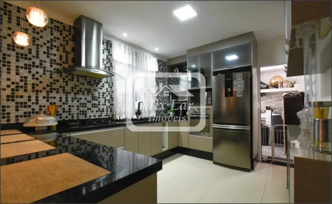 Foto 6 de Sobrado com 4 quartos à venda, 215m2 em Bela Vista, Osasco - SP