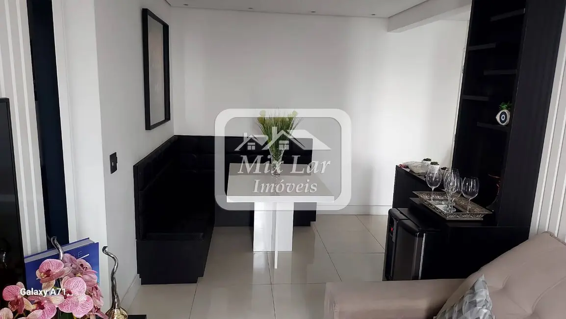 Apartamento com 2 quartos à venda, 49m2 em São Pedro, Osasco - SP - imagem 3 Foto 3 de Apartamento com 2 quartos à venda, 49m2 em São Pedro, Osasco - SP