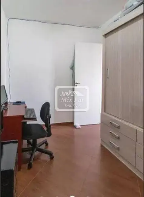 Foto 9 de Apartamento com 3 quartos à venda, 53m2 em São Pedro, Osasco - SP