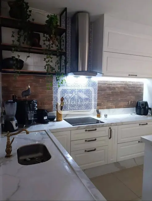 Foto 1 de Sobrado com 4 quartos à venda, 151m2 em Jardim das Flores, Osasco - SP