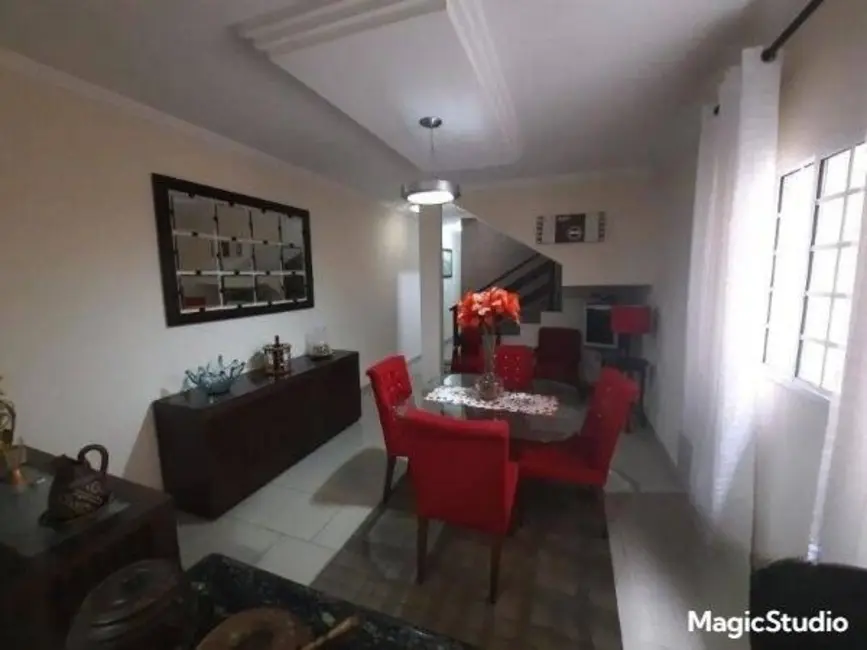 Foto 1 de Sobrado com 4 quartos à venda, 154m2 em Bussocaba, Osasco - SP