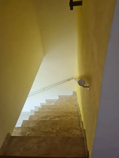 Foto 7 de Sobrado com 3 quartos à venda, 230m2 em Bela Vista, Osasco - SP