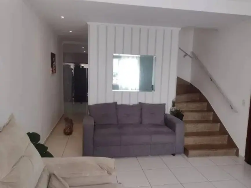 Foto 2 de Sobrado com 3 quartos à venda, 203m2 em km 18, Osasco - SP