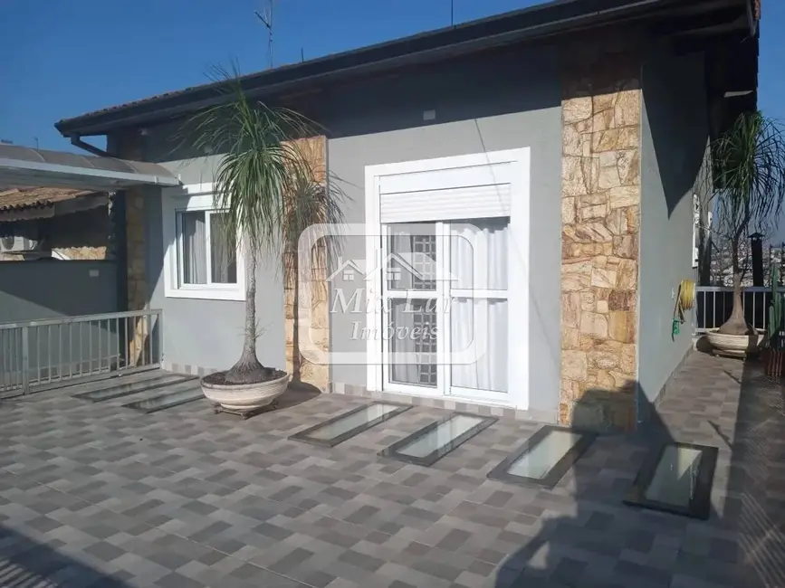 Foto 1 de Sobrado com 3 quartos à venda, 190m2 em Osasco - SP