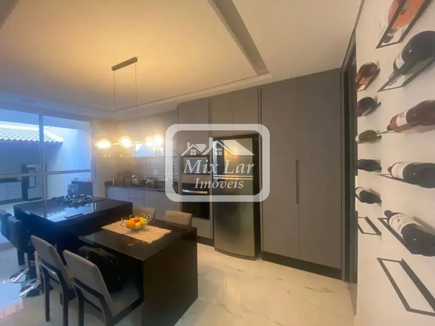 Foto 5 de Sobrado com 3 quartos à venda, 210m2 em Bela Vista, Osasco - SP