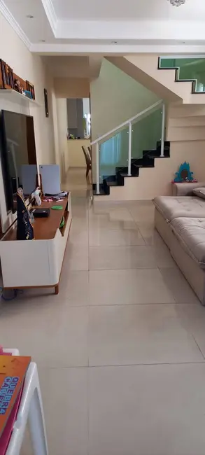 Foto 1 de Sobrado com 3 quartos à venda, 257m2 em Vila Osasco, Osasco - SP