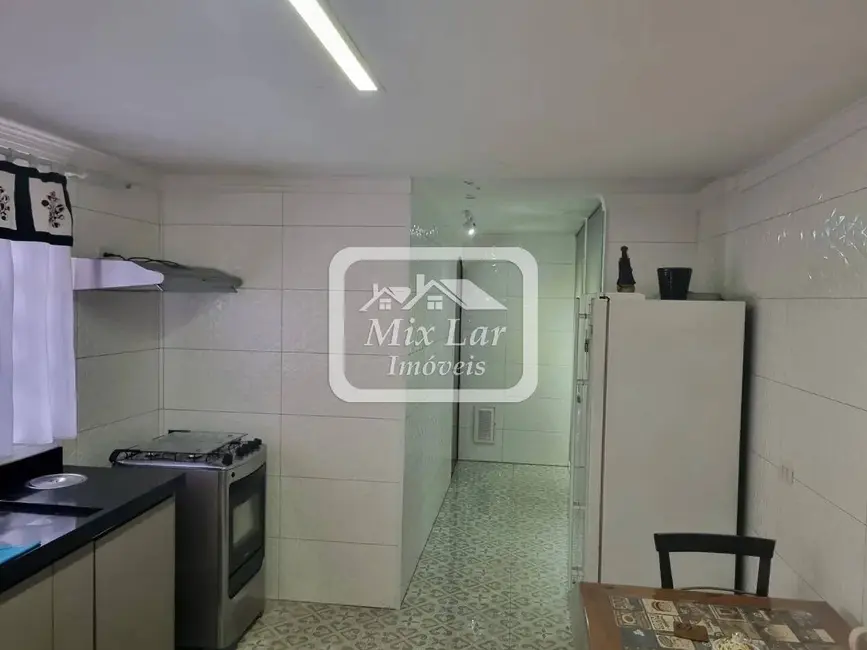 Foto 4 de Sobrado com 5 quartos à venda, 256m2 em Metalúrgicos, Osasco - SP